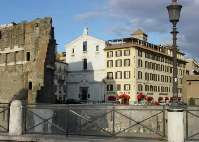 Hotel Forum